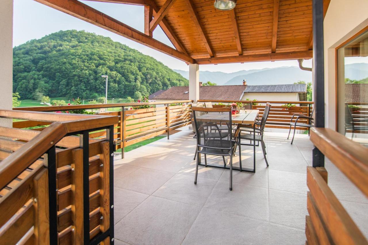 Pr' Petrcu Apartment Tolmin Exterior photo